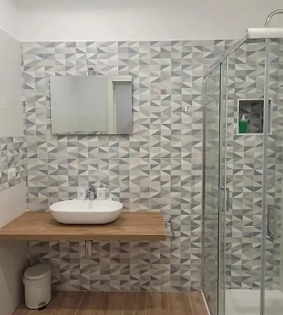 Brigata Regina 88 アパート *