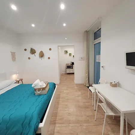 Brigata Regina 88 アパート *