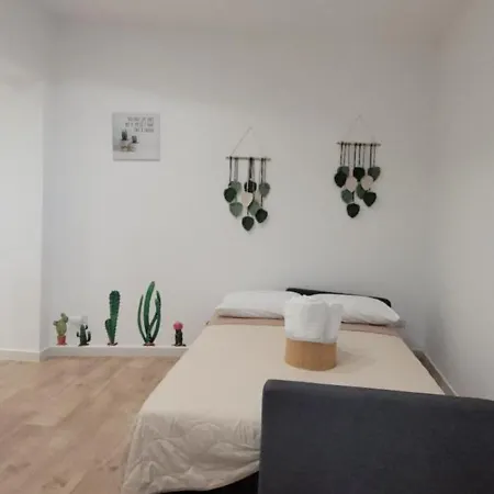 Brigata Regina 88 アパート *