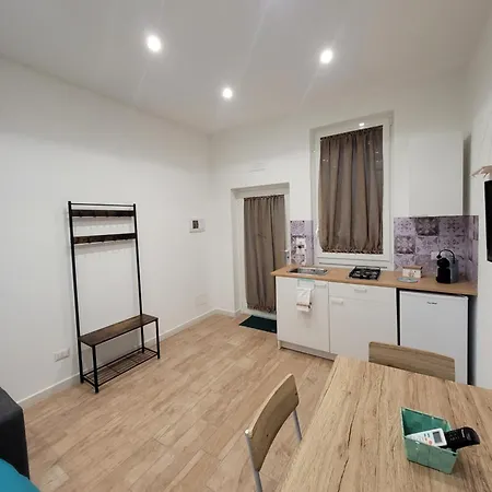 Brigata Regina 88 Appartamento *